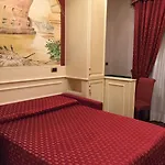 מלון Al Viminale Hill & 3*