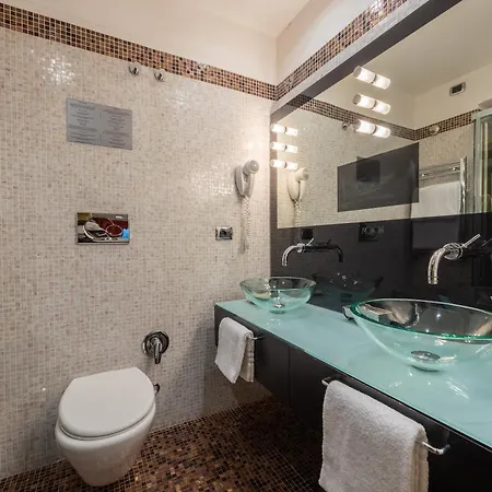 Al Viminale Hill & 3* Rome